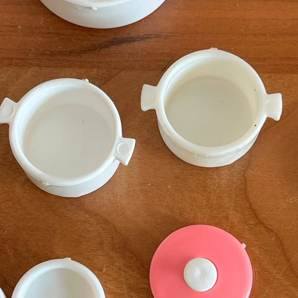Barbie vintage kitchen